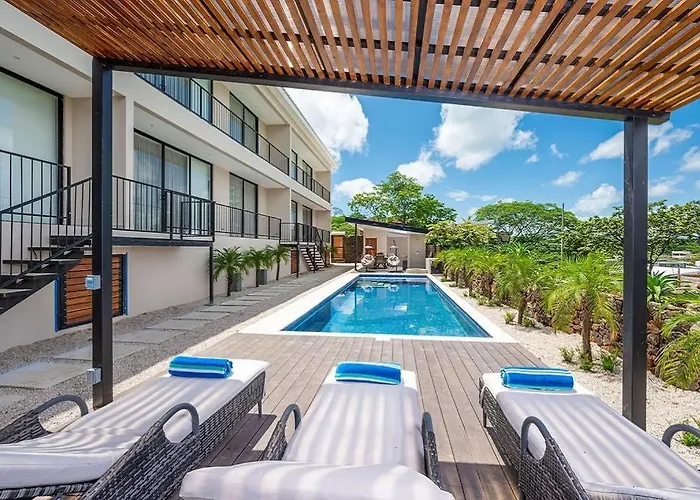 Maravilla Estates, Beach, Prime Location, Family & Friends Apartment Tamarindo