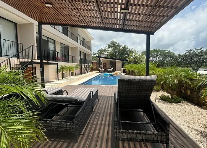 Maravilla Estates, Beach, Prime Location, Family & Friends Apartment