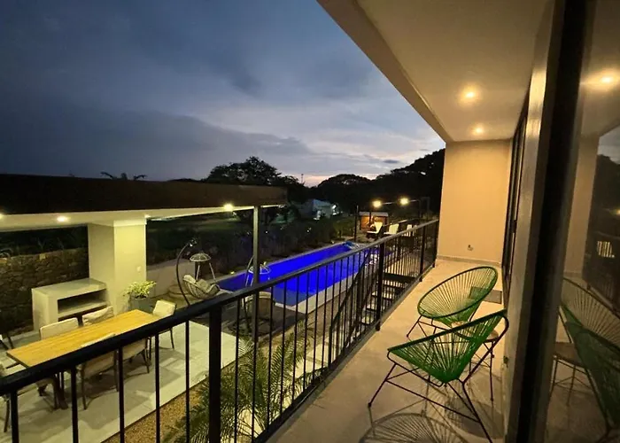 Maravilla Estates, Beach, Prime Location, Family & Friends Apartment Tamarindo
