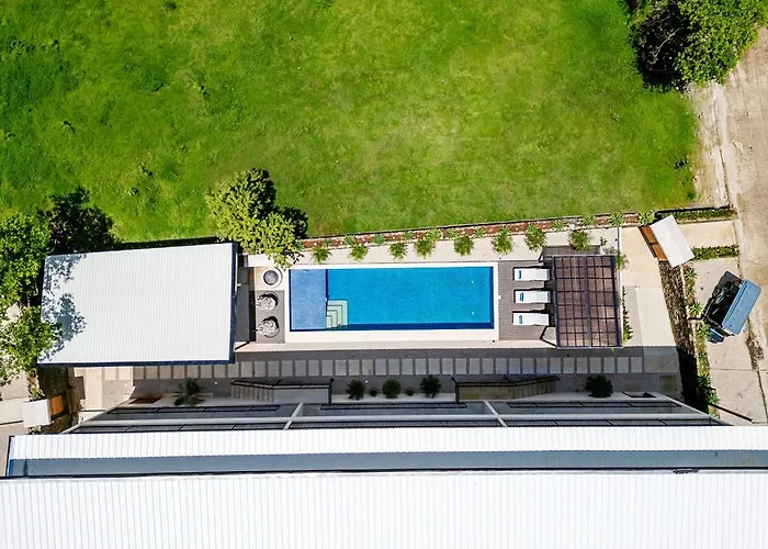 Maravilla Estates, Beach, Prime Location, Family & Friends Tamarindo
